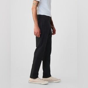 Gap Khakis Tailored Men’s Pants Black Relaxed Fit Straight Cotton 34Wx32L